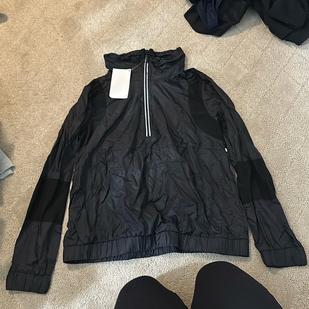 Women’s Fabletics Windbreaker